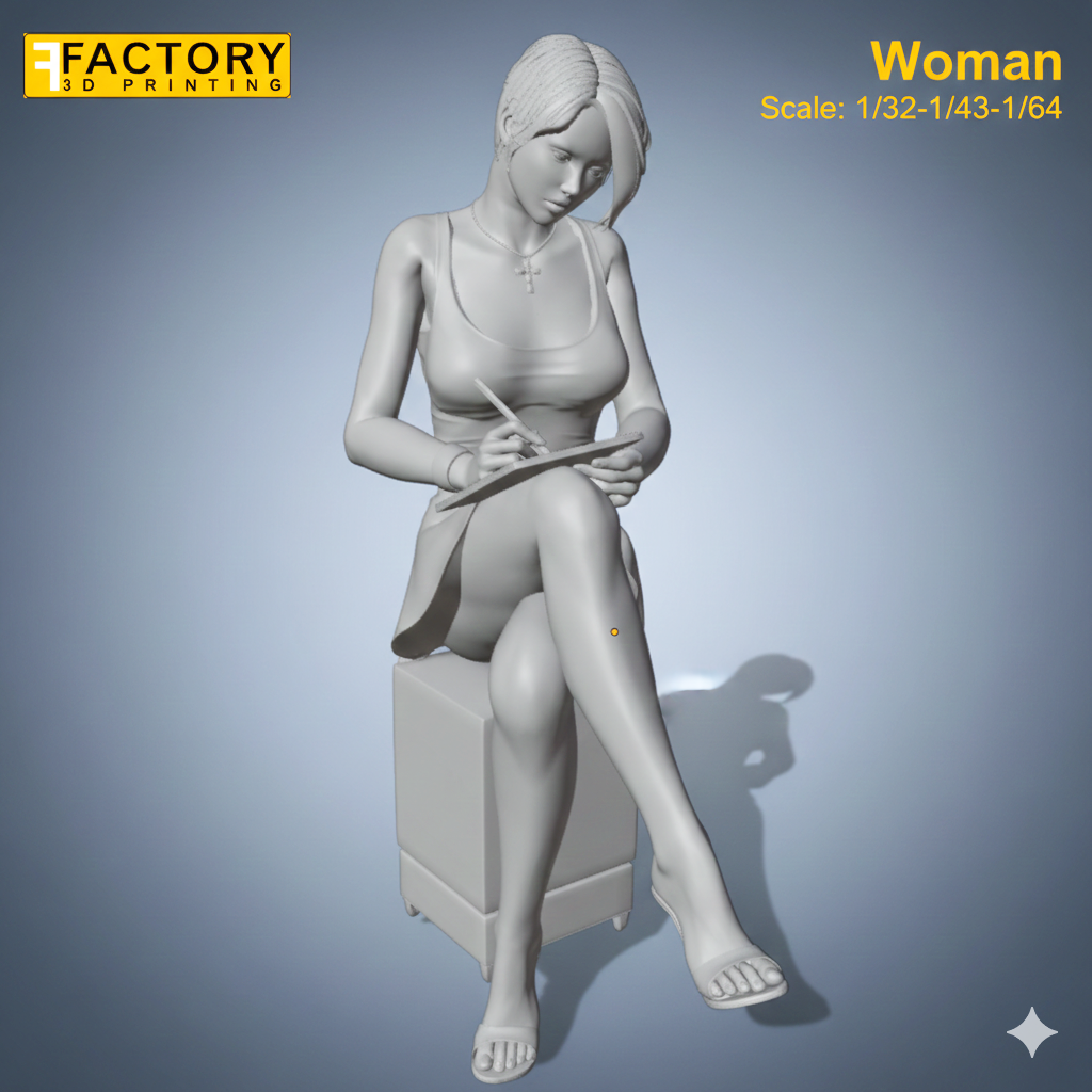 Cô gái đang ngồi viết